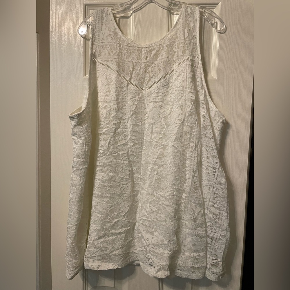 Torrid white sleeveless lace top